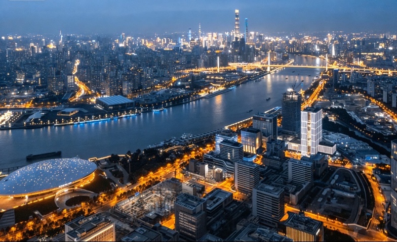中电科大厦豪华挑高大堂实景